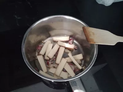 Що робити з хлібом лаваш? Швидкий рецепт веганського залишку : Приготувати тофу з підрум'яненою цибулею